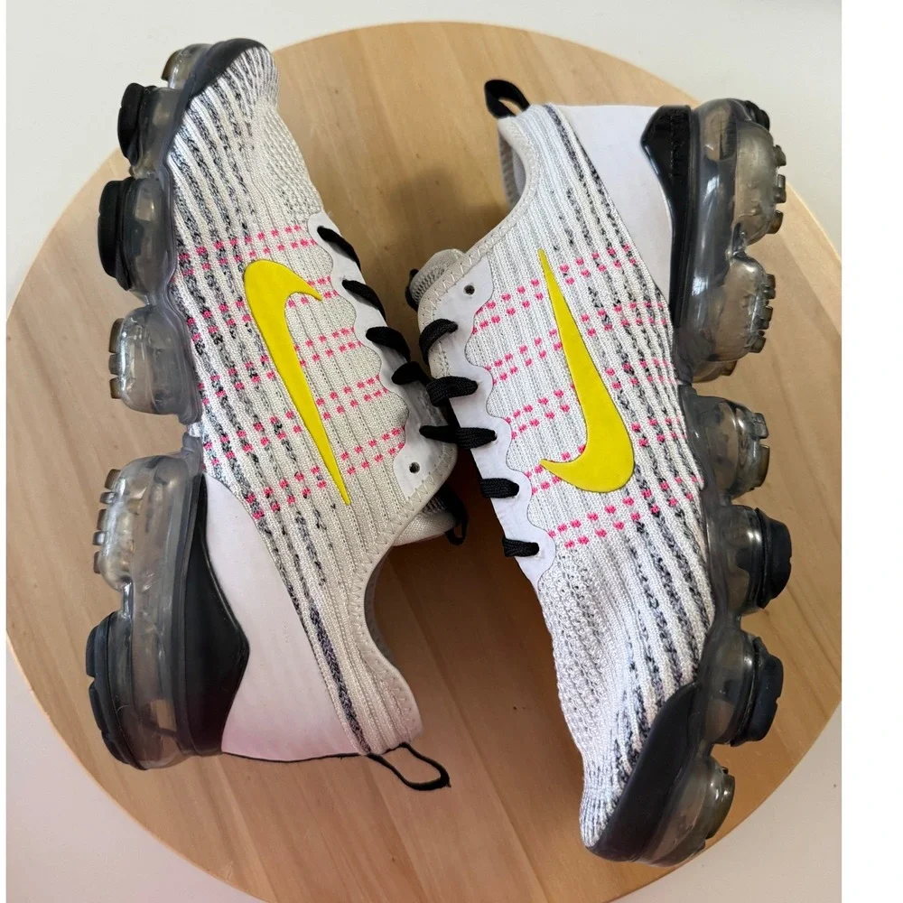 Nike Air VaporMax Flyknit 3 GS Running Shoes Kids Size 7Y Women's 8.5 BQ5238-102